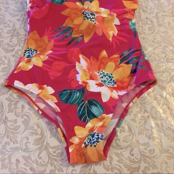 Kona Sol Swimsuit Hawaiian Floral Padded Adj Straps Size Medium 8/10 - Picture 3 of 7